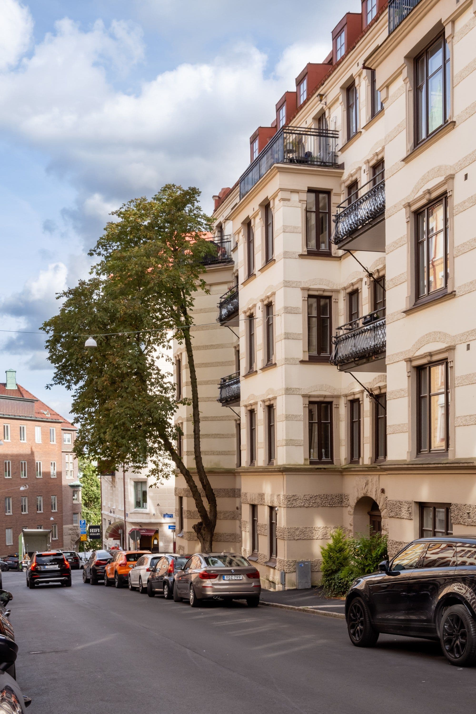 image of estate facade