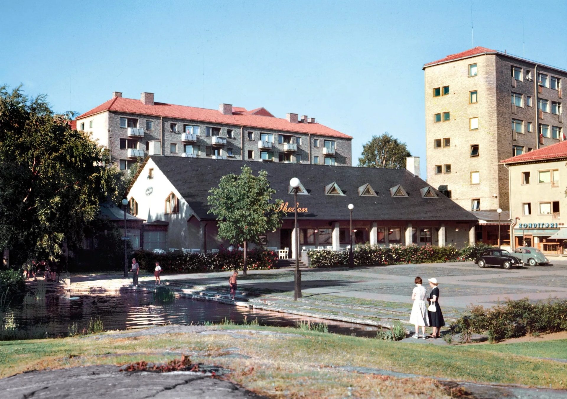 image of estate facade