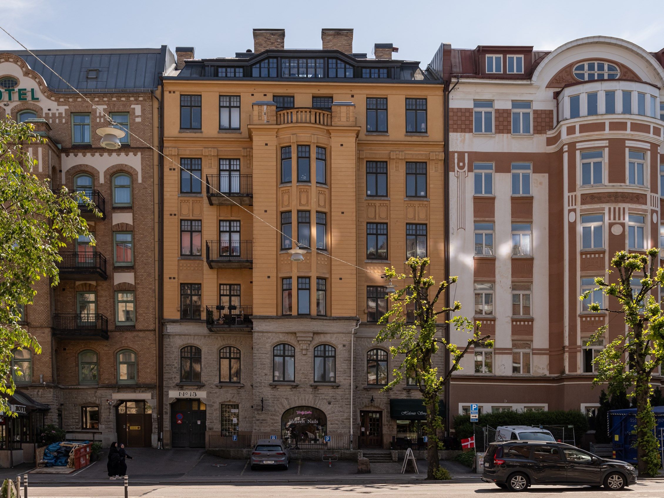 image of estate facade