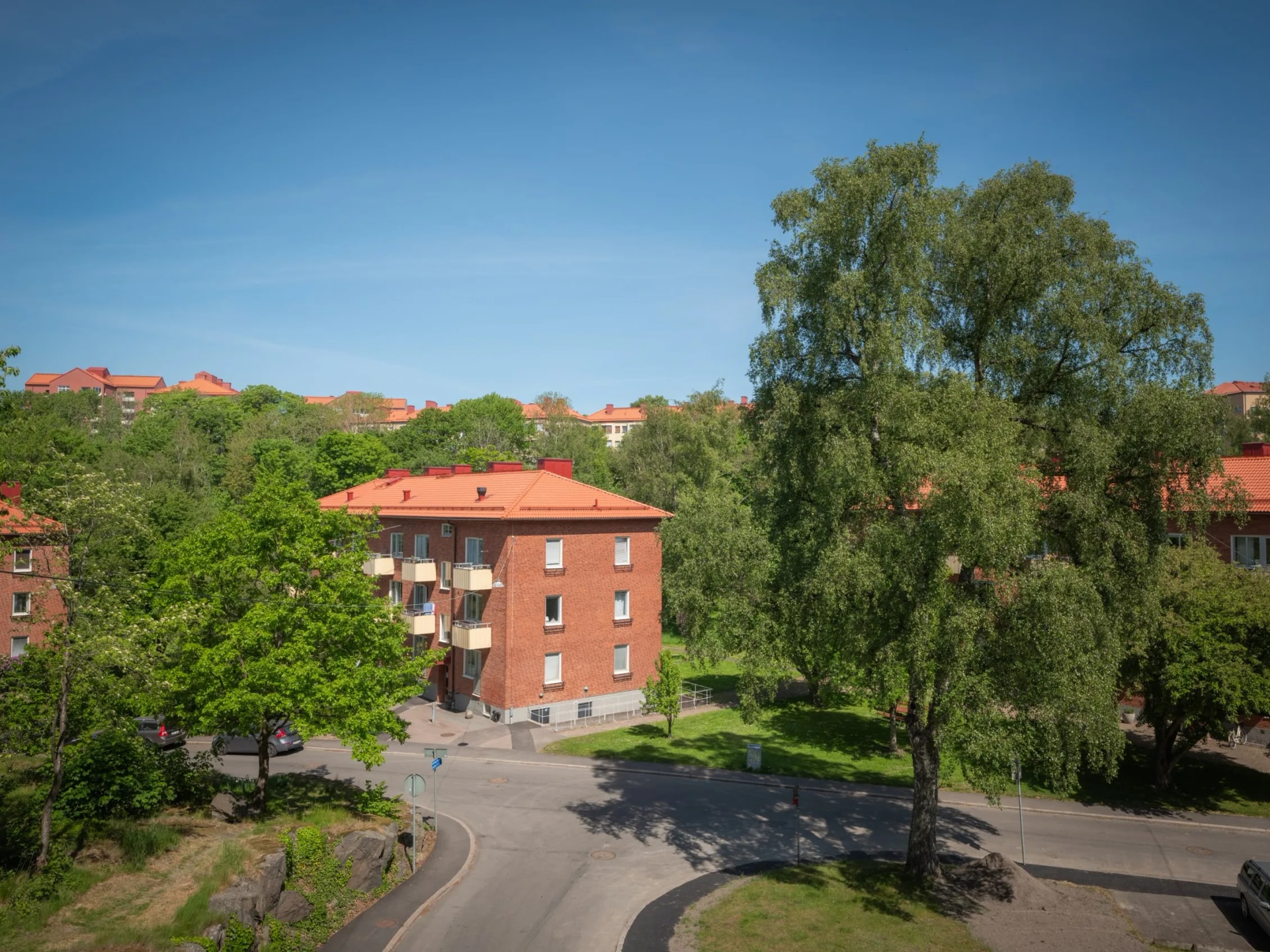 image of estate facade