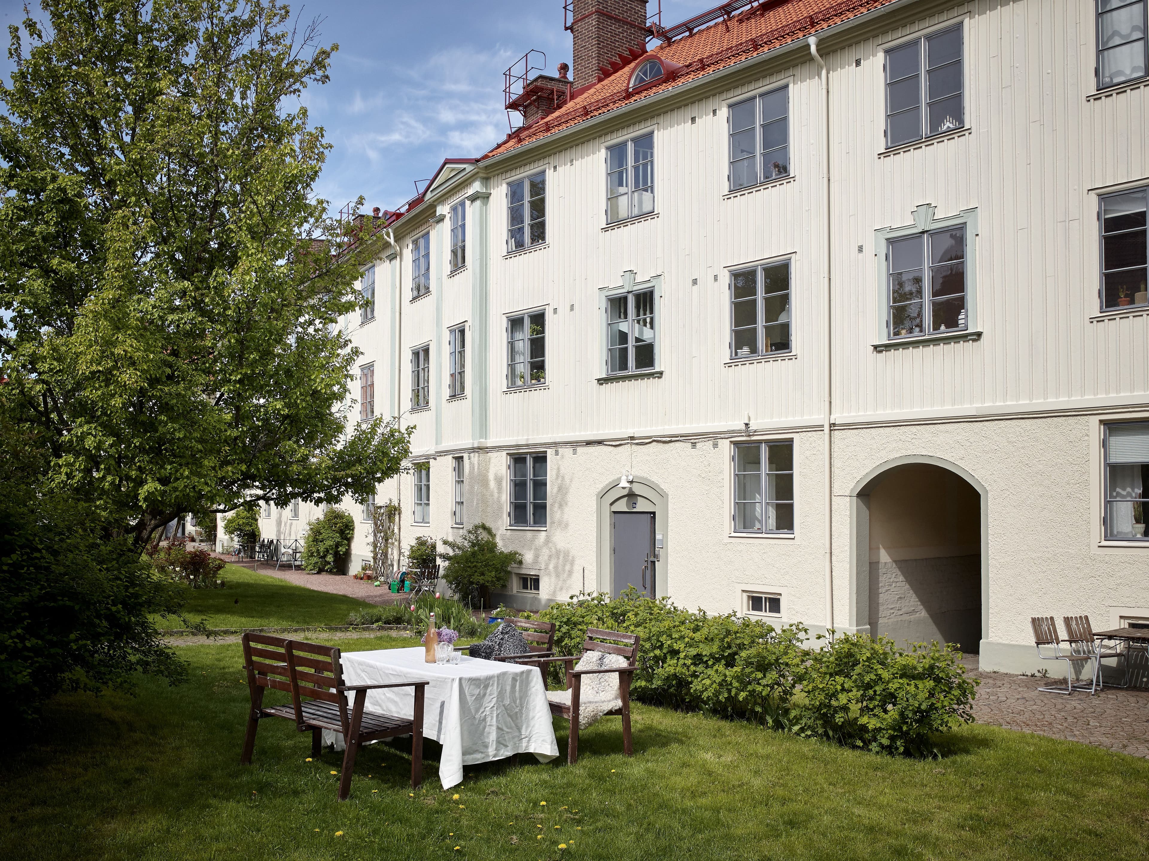 image of estate facade
