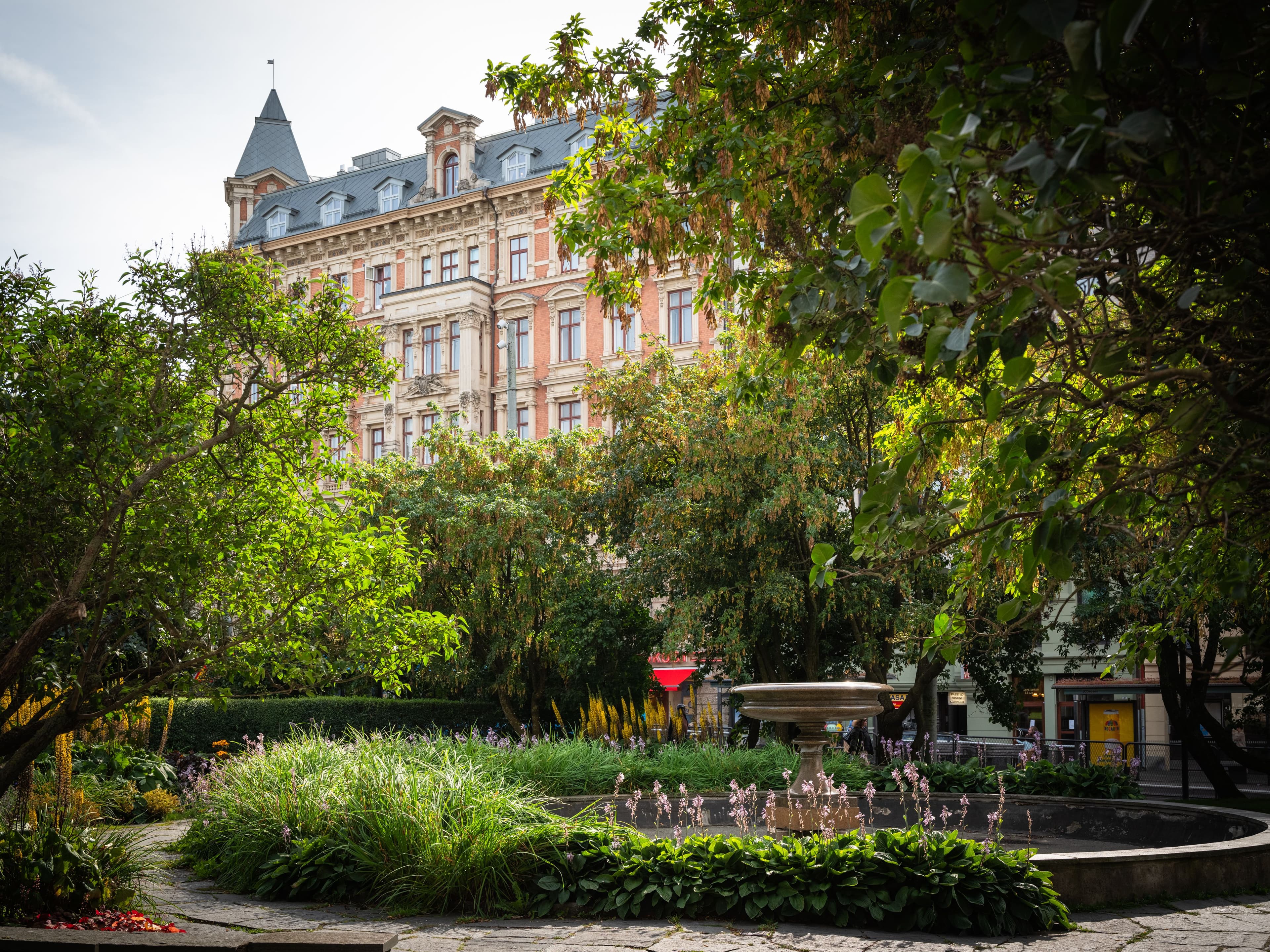 image of estate facade