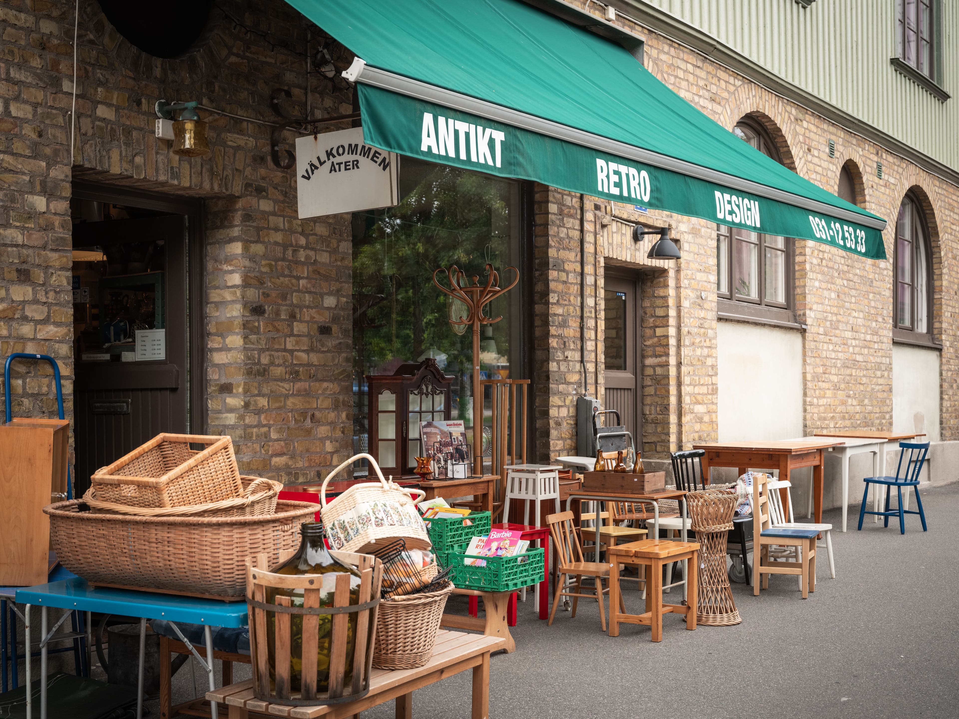 image of estate facade