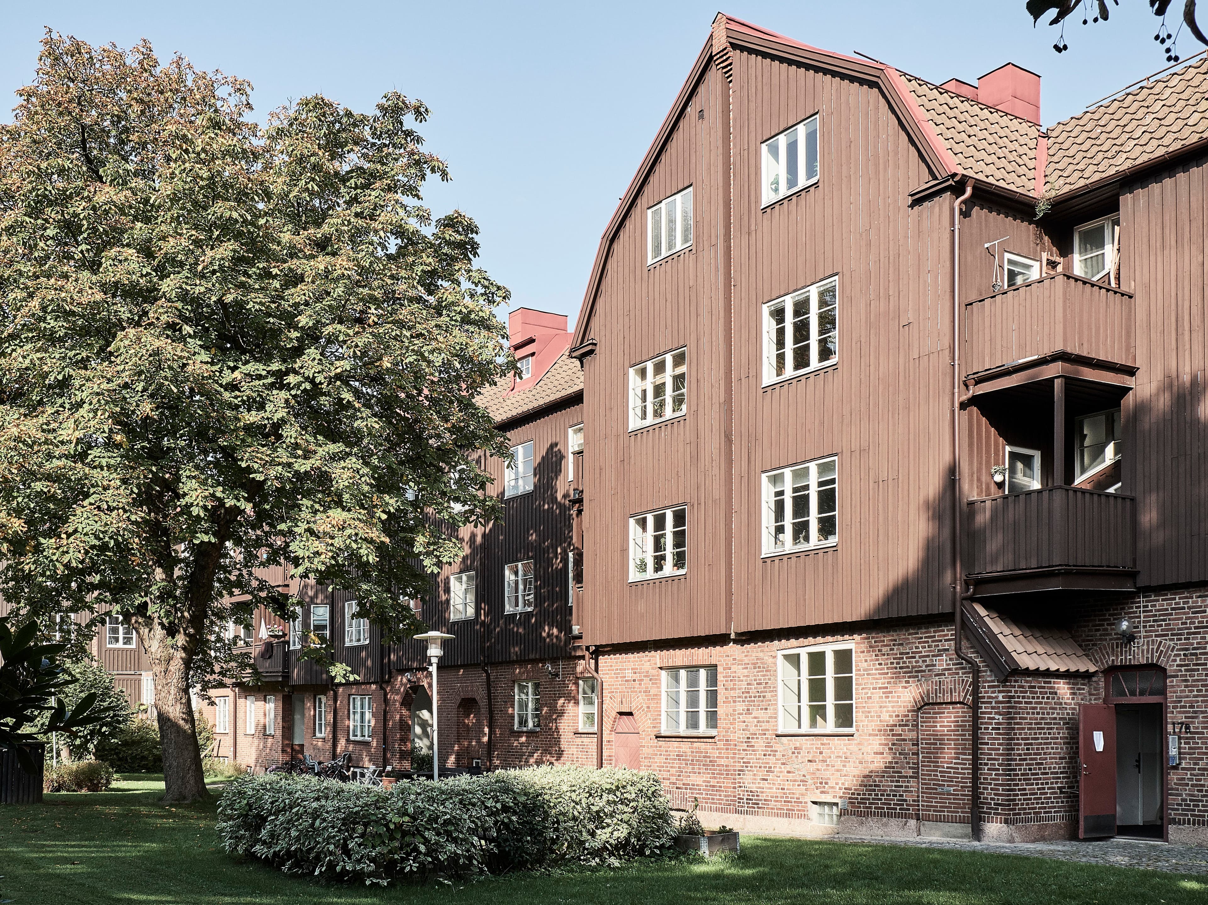 image of estate facade