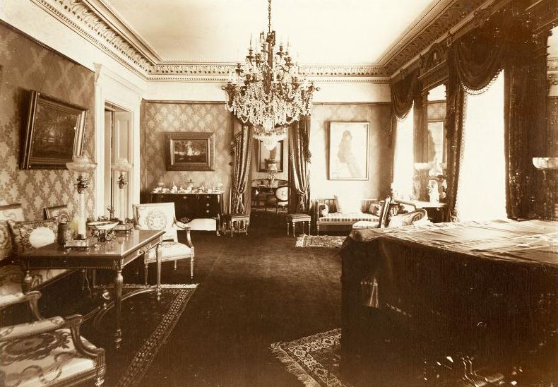 image of estate facade